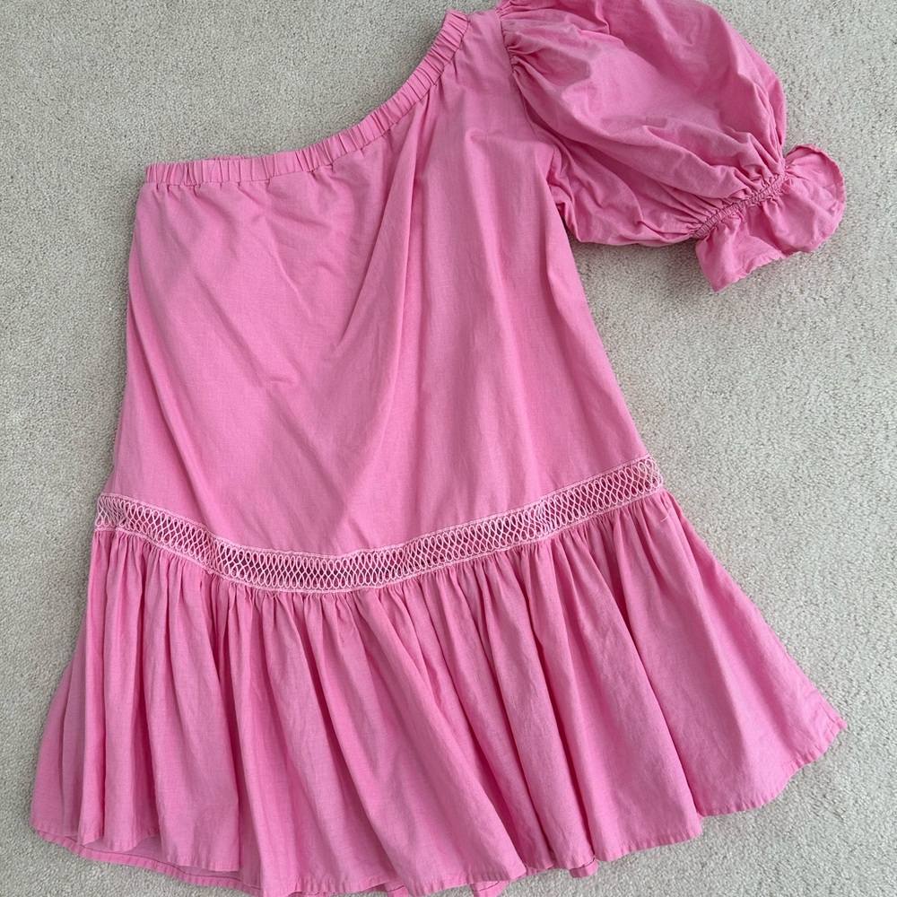 Chic Pink Off-Shoulder Dress